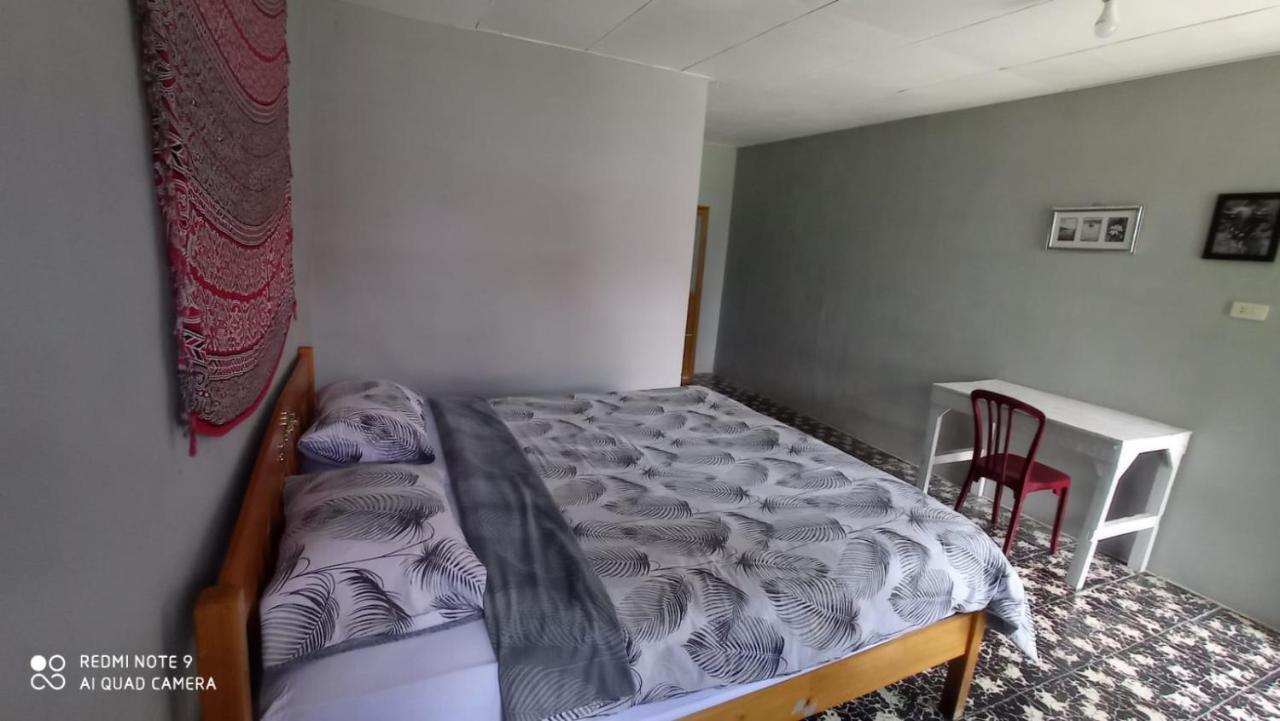 Leokap Homestay Tuk Tuk Eksteriør bilde